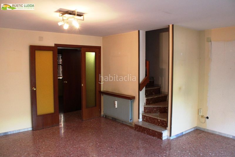 Foto bfb04242-7391-4327-b4ed-4e91b209d822. Casa adossada amb calefacció aparcament a Tàrrega