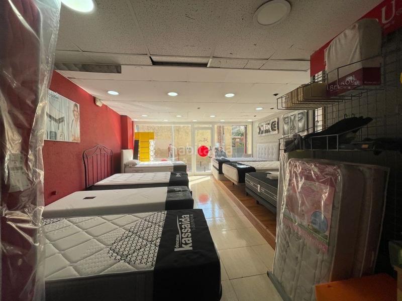 Foto 46750f1e-134c-4109-af1d-a9b8b7848d26. Local comercial luminoso local en Centre Santa Coloma de Gramenet