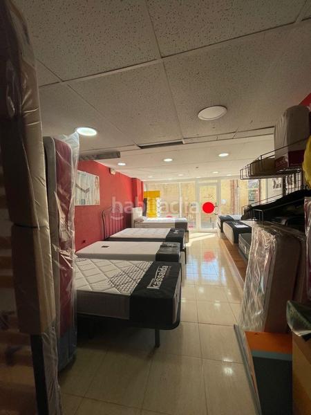 Foto a3c5370d-391c-46f9-81cb-ea341fa2a276. Local comercial luminoso local en Centre Santa Coloma de Gramenet
