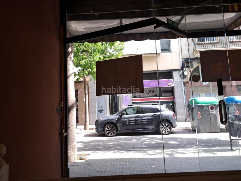 Foto ce683ee4-b575-4dec-96f9-daf7314cffb2. Alquiler local comercial local a pocos metros de l1 metro en Santa Coloma de Gramenet