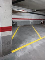 Aparcament cotxe a Fondo. Plaza de parking en venta