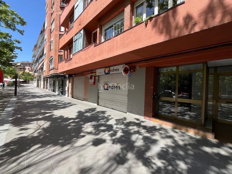 Foto 140611c0-77ee-4412-b9d9-bdec028decd5. Locale commerciale in Col·legis Nous Mollet del Vallès