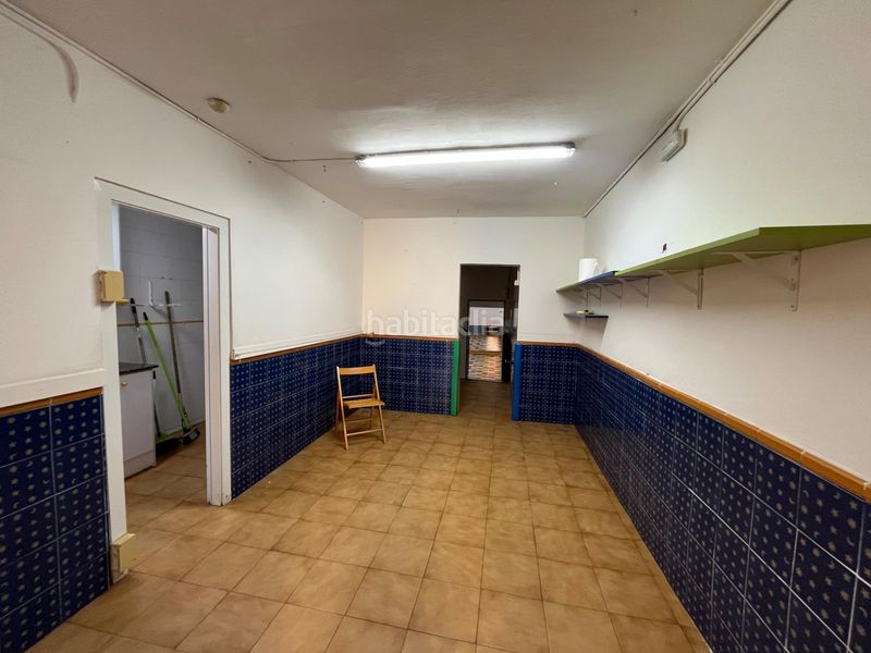 Foto 311037d1-3f2f-40b3-8451-964ae20b679a. Casa amb calefacció aparcament a Centre Santa Coloma de Gramenet