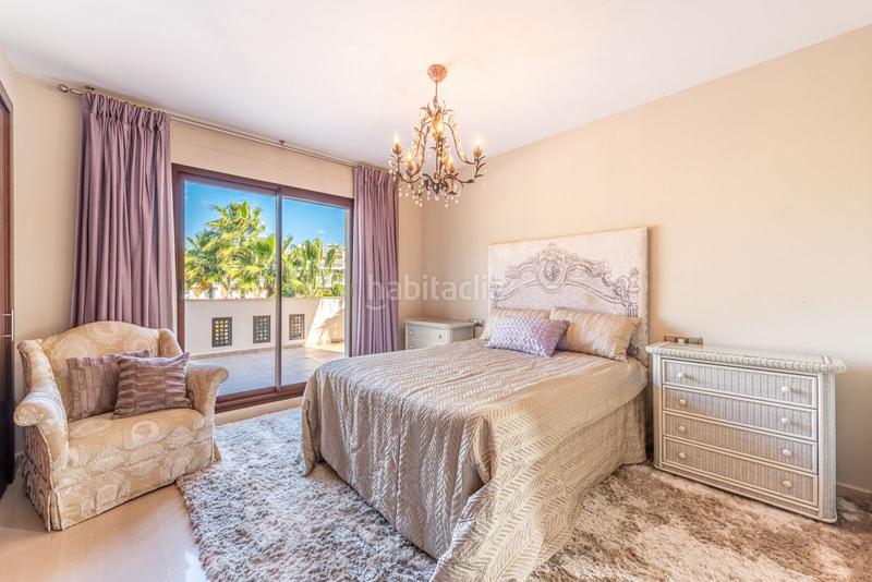 Foto 4915f84d-27c6-477f-91d5-aa5edc7f1634. Penthouse in urbanizacion n andal a blanco 1 in Nueva Andalucía centro Marbella