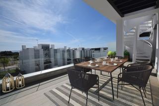 Penthouse in Calle yelmo 33