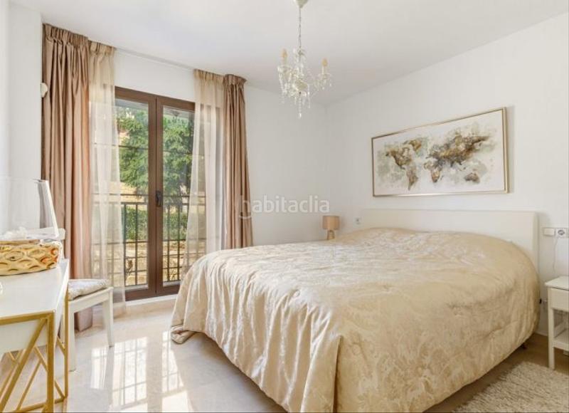 Foto 15a786cd-3481-4a7a-8d9c-248afb2e4869. Dachwohnung in calle torre esteril 79p in los arqueros - puerto del almendro Benahavís