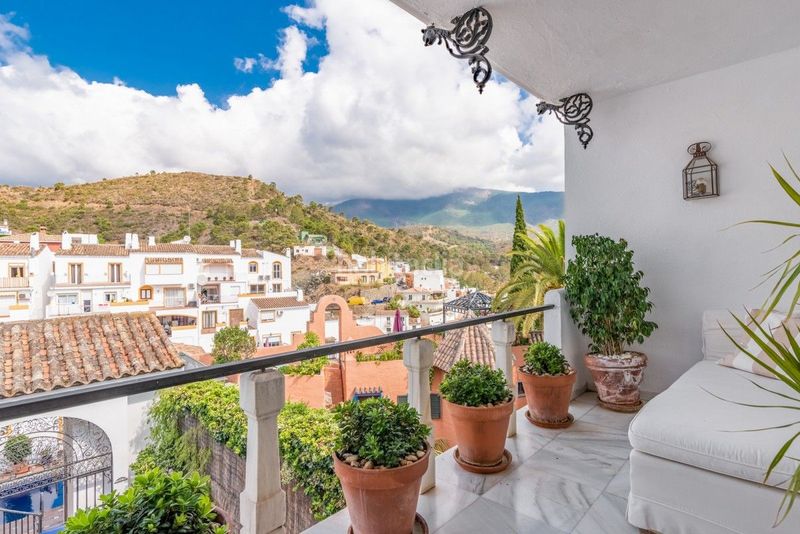 Foto 5b172d53-6754-4e93-b8a8-67645cccbb57. Casa a calle marbella 13 a Benahavís pueblo Benahavís