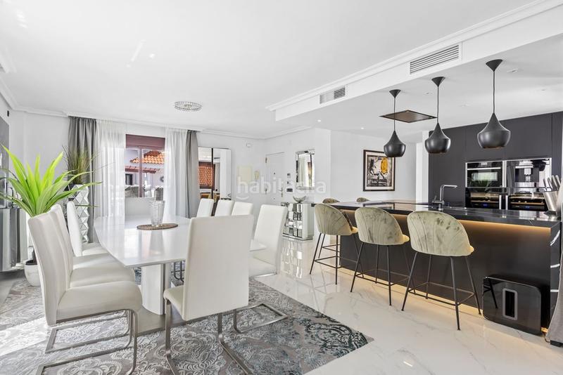 Foto c083596b-f1c6-42d4-bcd9-7d9f429a7908. Àtic a calle 01b nva andaluc 13b a Nueva Andalucía centro Marbella