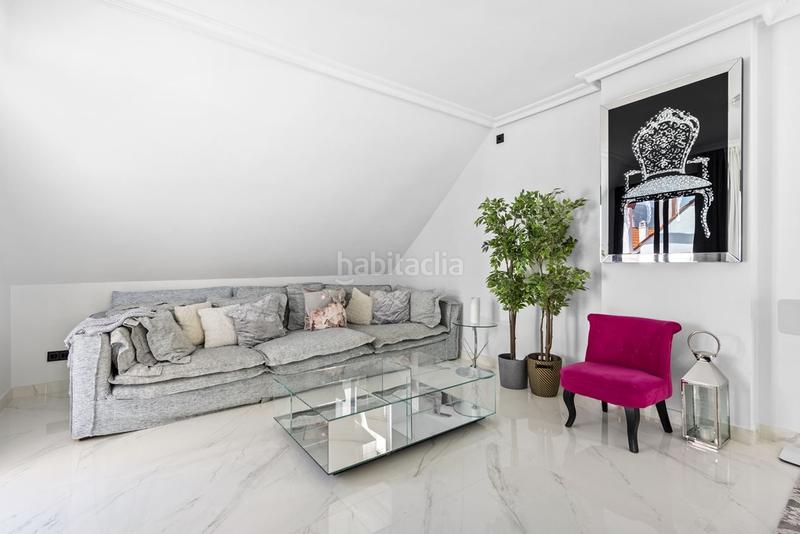 Foto ea3c50bb-0a94-4dee-8148-7f810b12d2c5. Penthouse in calle 01b nva andaluc 13b in Nueva Andalucía centro Marbella