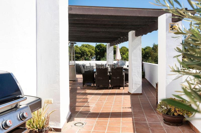 Foto bb92422c-c327-47cb-bee8-03a725efbcef. Àtic a calle 01b nva andaluc 12 a Nueva Andalucía centro Marbella