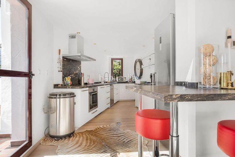 Foto f42fdb74-3e1f-4f71-9046-5a3fdf6b09da. Attique dans calle 01b nva andaluc 12 dans Nueva Andalucía centro Marbella