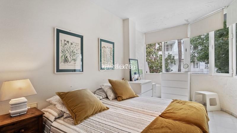 Foto aeac44ec-20da-4e8b-b18d-8c41cec30ded. Duplex dans urbanizacion Marbella real 269 dans La Carolina - Guadalpín Marbella