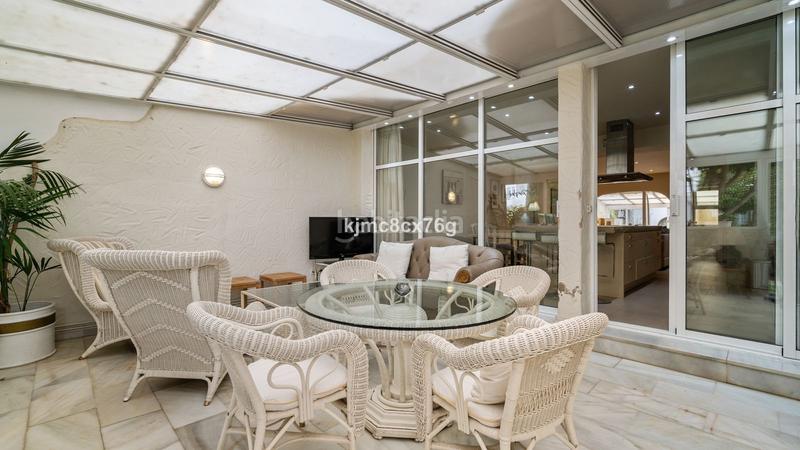 Foto cfa50889-c720-4554-8926-52327c2f5dbe. Duplex dans urbanizacion Marbella real 269 dans La Carolina - Guadalpín Marbella