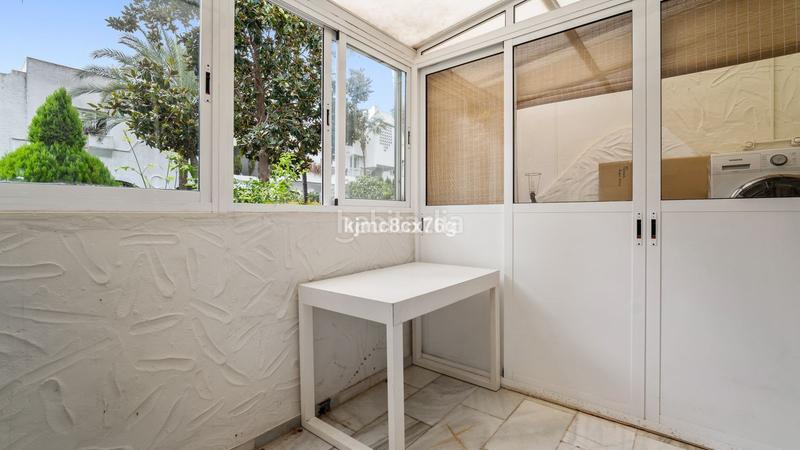 Foto f21814eb-9967-4eaa-904e-fe1fbe4a2d05. Duplex dans urbanizacion Marbella real 269 dans La Carolina - Guadalpín Marbella