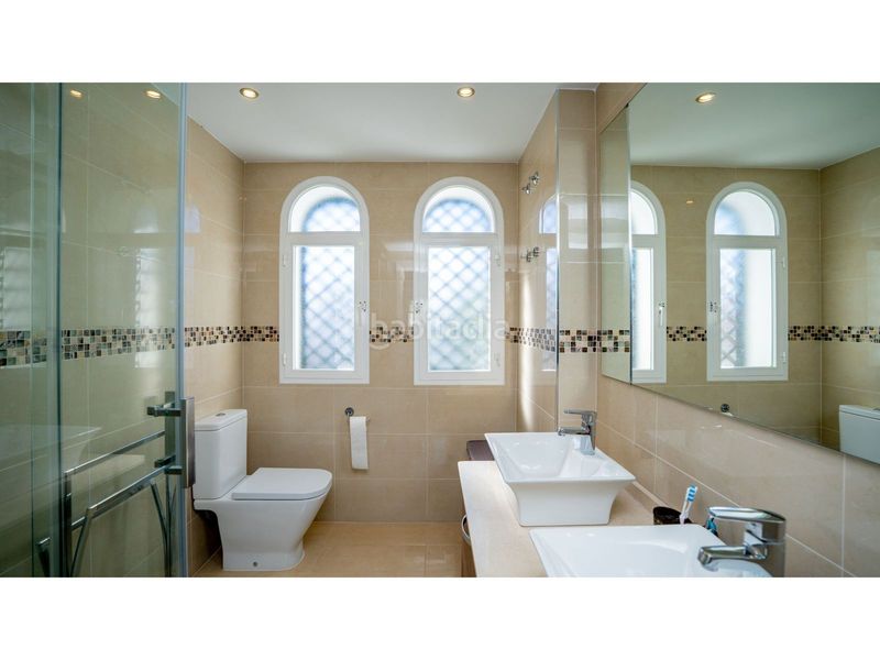Foto 22227cbd-742d-48fc-920d-bd6e8a68a03c. Maison jumelée dans calle sirio 18 dans Los Naranjos Marbella