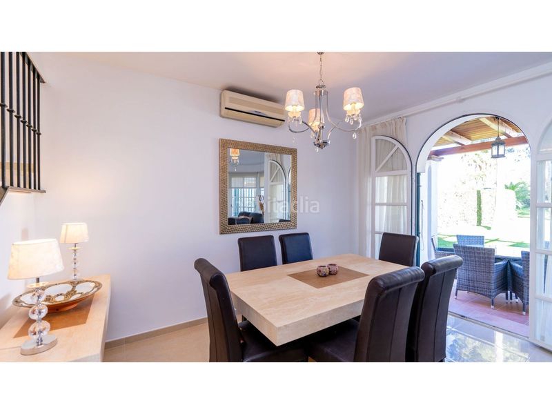 Foto 3d7aa349-5b32-46dc-b7da-87a81dadc466. Maison jumelée dans calle sirio 18 dans Los Naranjos Marbella