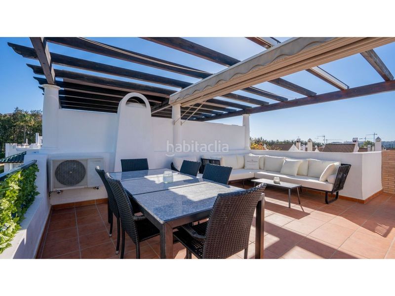 Foto 42ed29b0-30a3-485c-8d49-da5e9b875f04. Maison jumelée dans calle sirio 18 dans Los Naranjos Marbella