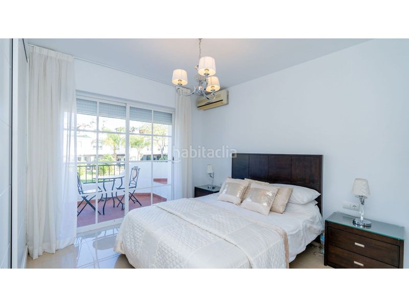 Foto e7b54e57-cd52-451d-aac2-5142822ef8f3. Maison jumelée dans calle sirio 18 dans Los Naranjos Marbella