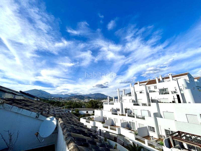 Foto b4df2de3-78ca-47e4-a512-08a13bce153c. Zweistöckige wohnung in urbanizacion a nueva andalucia 11 in Marbella