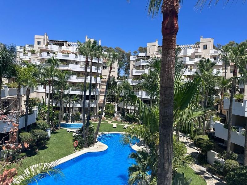 Foto 6e83251a-4996-422d-a6db-80d9c1257d0e. Piso en avenida del prado 101 en Las Brisas Marbella