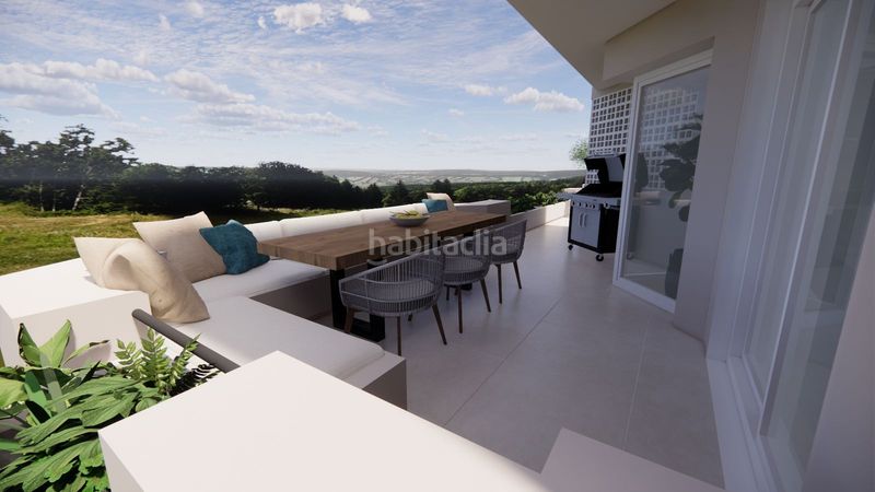 Foto ae79f0d8-f6a7-4daf-87d1-792ee74ee8fa. Piso en avenida del prado 101 en Las Brisas Marbella