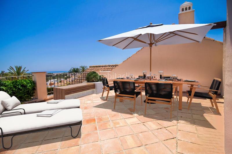 Foto 5070b731-022f-4e56-92aa-6e146da87871. Semi detached house in calle calendula 51 in Paraiso - Barronal Estepona