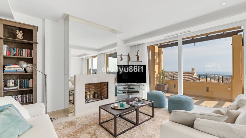 Foto 2be8f169-87cc-4756-a752-f3eee4359666. Apartamento en n/a en Los Naranjos Marbella