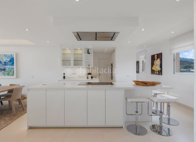 Foto 3cce9f8c-298a-4f8c-9fd5-5ff8af884143. Apartamento en n/a en Los Naranjos Marbella