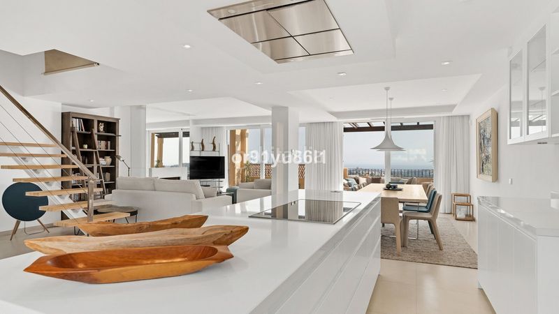 Foto 632dc184-85cf-4bd5-bb63-9c46b9899dd6. Apartamento en n/a en Los Naranjos Marbella