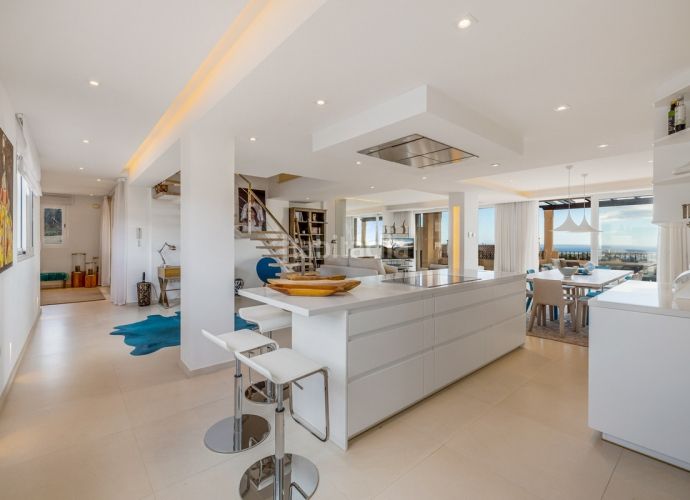 Foto 7c0ca3d4-8d0c-4ae4-ae13-bceebc51979a. Apartamento en n/a en Los Naranjos Marbella