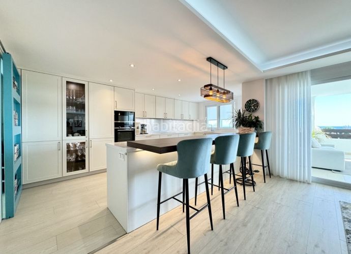 Foto 1d84e24f-ee9a-4c0c-b3c2-a1ca78ca6d2a. Appartement in calle monda 16 in La Concha - Resina Golf Estepona