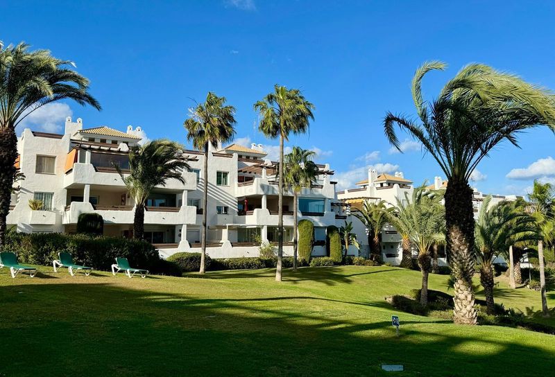 Foto 4349f49d-e92f-4035-8816-7ab58d53fd03. Appartement in calle monda 16 in La Concha - Resina Golf Estepona