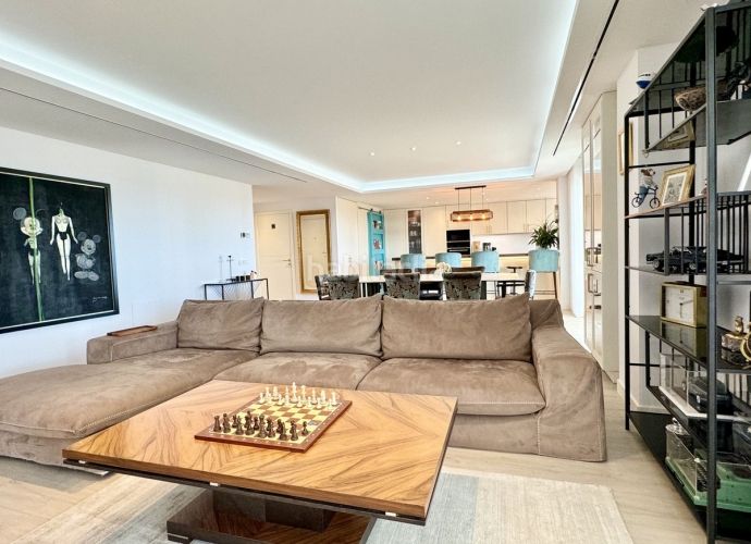 Foto 7cde6bbe-ec73-4973-9786-241087849e89. Appartement in calle monda 16 in La Concha - Resina Golf Estepona