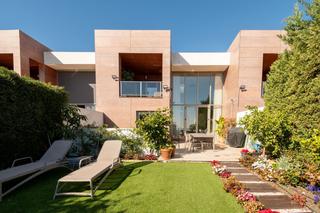 Towny house in Calle islas azores 16