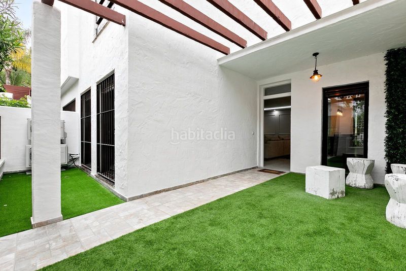 Foto b6c8d7dd-be63-4e54-a889-efc1e296d127. Apartament a calle el califa 16a a Nueva Andalucía centro Marbella