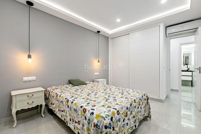 Foto f8c7baf6-0d8a-425e-9181-b53bace7c59f. Apartament a calle el califa 16a a Nueva Andalucía centro Marbella