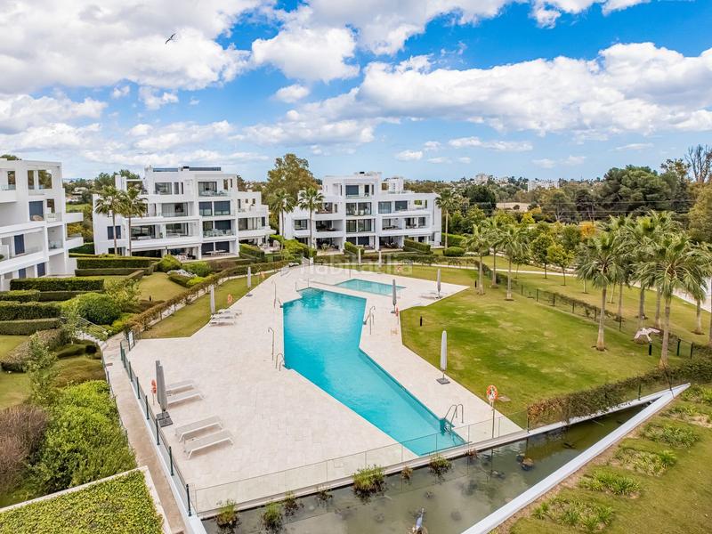 Foto 5e620b74-96cb-420a-9d3a-ae455d658313. Apartament a calle pico alcazaba 12 a Benatalaya Estepona