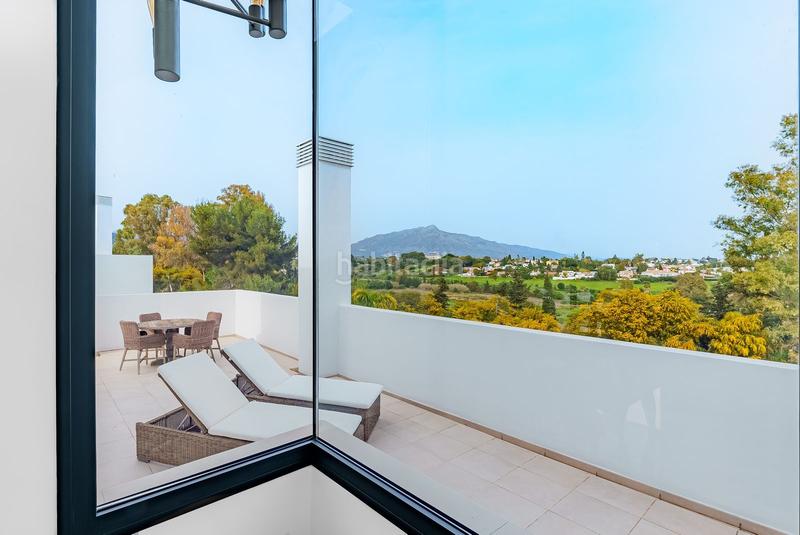 Foto 9efb10ce-5617-4e4a-af71-4c971df1532a. Apartament a calle pico alcazaba 12 a Benatalaya Estepona