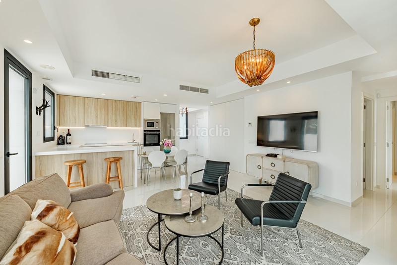 Foto b9c4e300-adb3-482c-9762-72110c1587ee. Appartement in calle pico alcazaba 12 in Benatalaya Estepona