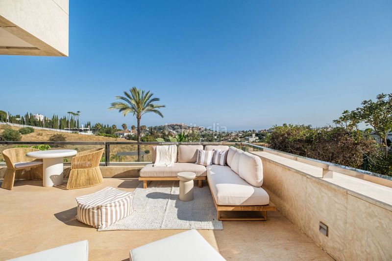 Foto 37a34bc3-3914-4e41-8c73-510bf93aede7. Apartament amb xemeneia piscina a La Dama de Noche - La Alzambra Marbella