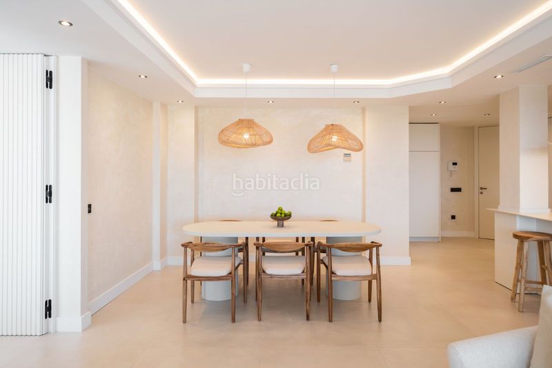 Foto d827dd2b-ecab-4dba-a06f-a1c6aaeaa9f0. Apartament amb xemeneia piscina a La Dama de Noche - La Alzambra Marbella