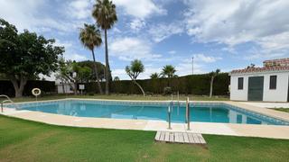 Semi detached house  Urbanización los naranjos de marbella