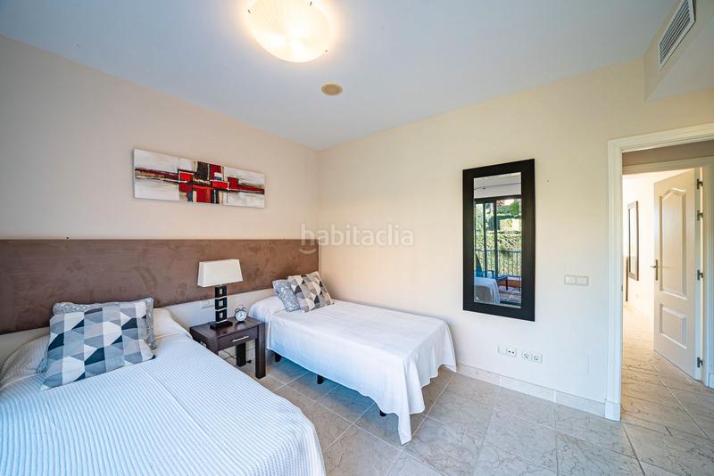 Foto 5d61ab48-b523-4a4c-9be7-108dcdd38997. Appartement dans calle pico alcazaba 2pm dans Benatalaya Estepona