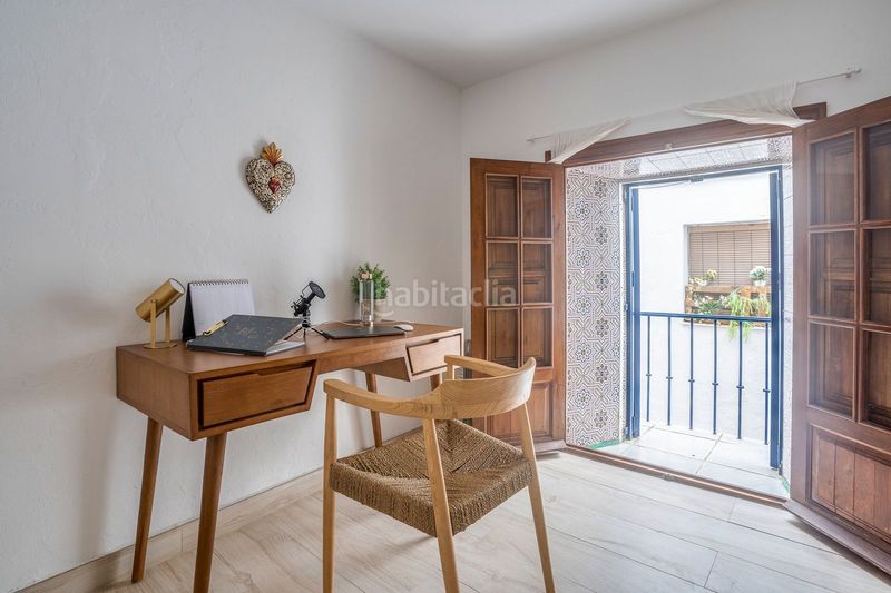 Foto c319ab5f-45bd-4e39-a2d0-b18ed67316a8. Xalet amb xemeneia a Casco Antiguo Marbella