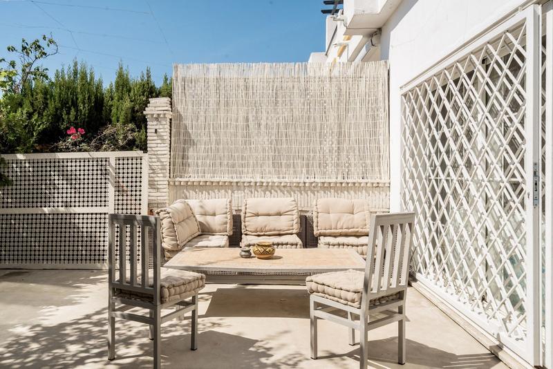 Foto e48cfc1e-786d-41a0-8e56-820b2843961f. Casa a schiera con parcheggio piscina in Nueva Atalaya Estepona