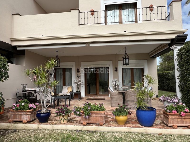 Foto 07cbd4de-ea8c-4c54-80d7-a54b6123bece. Casa a schiera con piscina in Cancelada Estepona