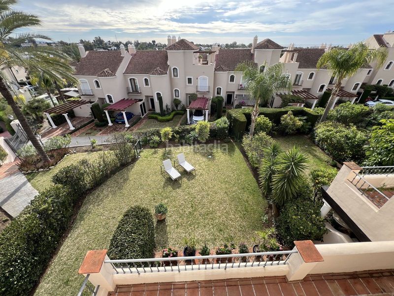 Foto 747f6e0f-6eb1-47d3-847e-9a46b0009628. Casa a schiera con piscina in Cancelada Estepona