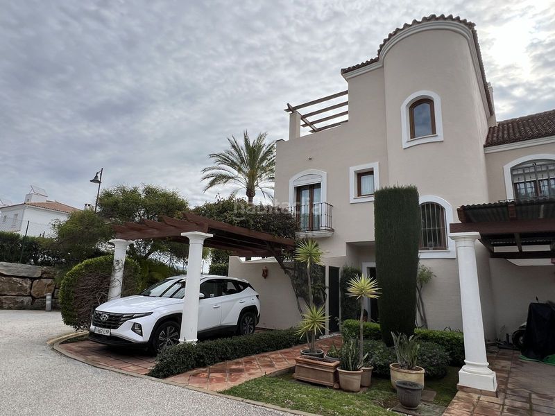 Foto e873f87a-570d-4dad-b1f3-e9dc91c1eb7a. Casa a schiera con piscina in Cancelada Estepona