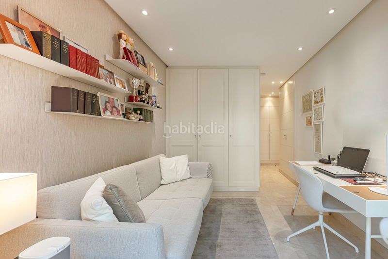 Foto 95bd55a9-5bb9-42f4-9542-b75d9f24d7c4. Ático en calle pléyades 1b en Los Naranjos Marbella