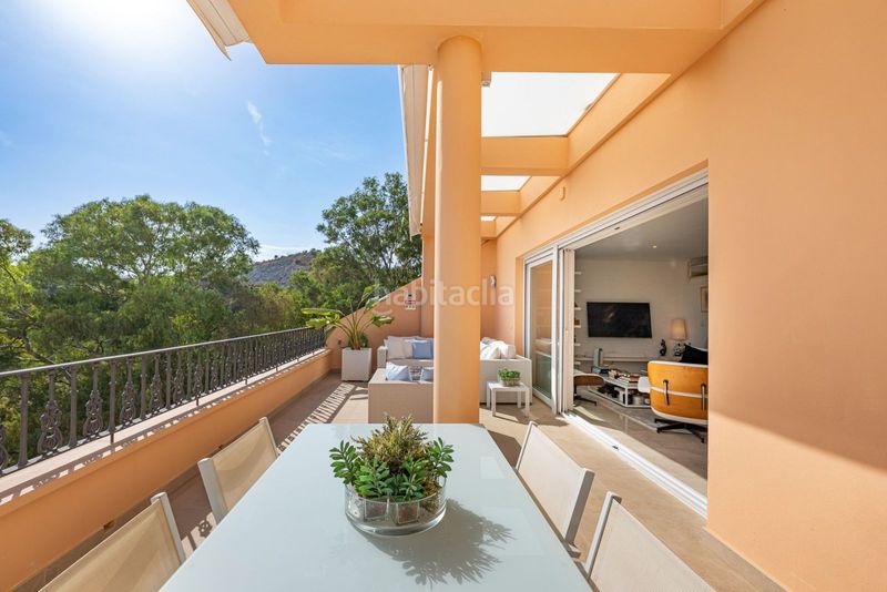 Foto b13e556f-751b-4e8a-bd67-c4d8b8f7bbfe. Ático en calle pléyades 1b en Los Naranjos Marbella